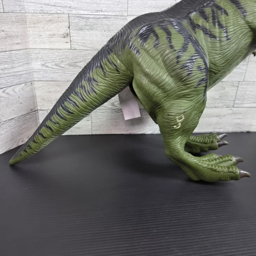 Vintage 1996 The Lost World Jurassic Park T-Rex Dinosaur Figure Kenner Green 24